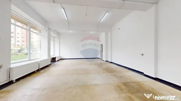 De închiriat spațiu comercial pentru multiple activități