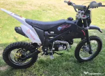 Moto cross 140 cc