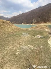 Teren intravilan | Malul lacului | Teșila – Valea Doft... 