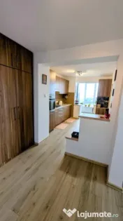 Apartament 3 camere, decomandat - zona Grivitei 