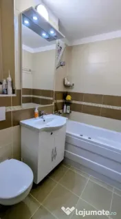 Apartament 3 camere, decomandat - zona Grivitei 