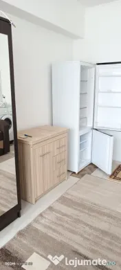 Garsoniera de închiriat zona Liceului Chimic 