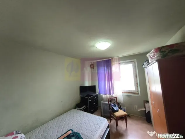 Apartament 3 camere Decomandat Confort 1 în Colentina- M...