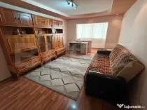 Apartament 3 camere decomandat zona Craiovita-Noua etaj 3\4