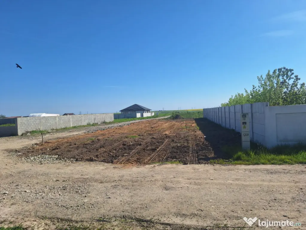Teren intravilan 502 mp – ideal construcție sau investiț