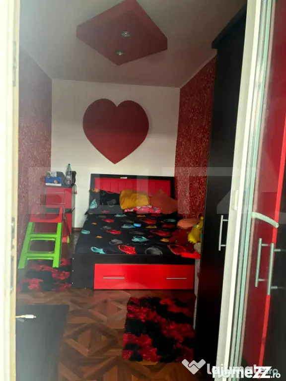 Apartament 2 camere, 40 mp, zona Micro 6 - Targoviste (Dambovita)