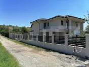 Vilă Modernă P+1, 251 mp, Construcție 2023, Valea Voievoz 
