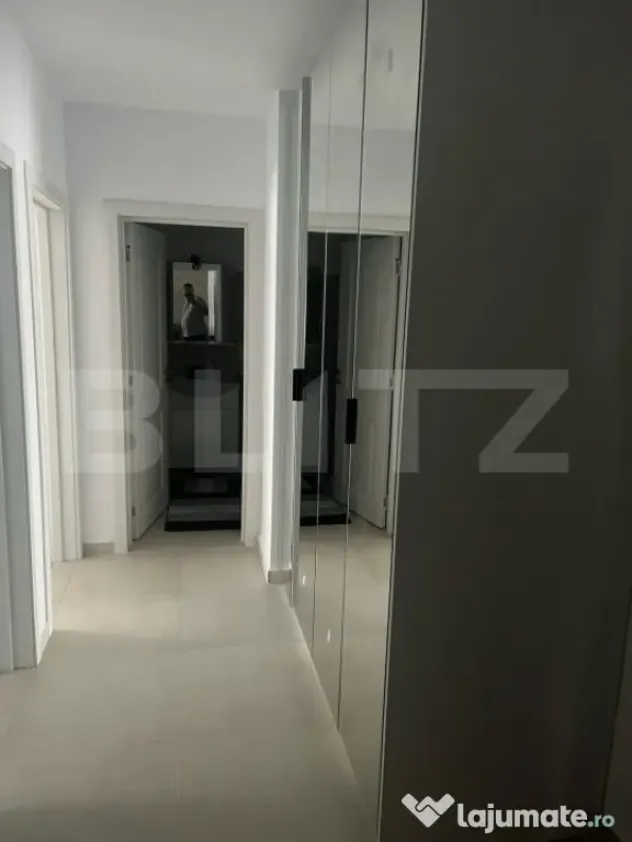 Apartament 3 camere decomandat – Crystal Residence Rediu