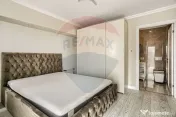 Apartament spectaculos de vanzare: 4 camere, 2 băi, zona... 