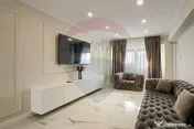 Apartament spectaculos de vanzare: 4 camere, 2 băi, zona... 