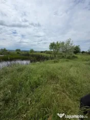 Teren de 6000mp, vizavi de gara din Filiasi cu balta cu pest