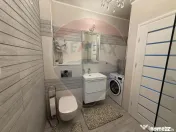 Apartament cu 2 camere de închiriat în Prima Oneștilor 