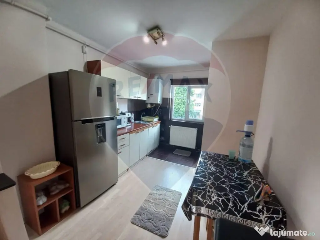 Apartament cu 2 camere et. 1 de închiriat în zona Vasil...
