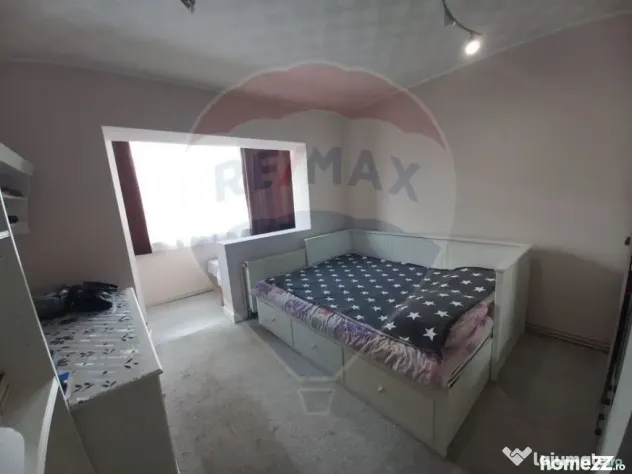 Apartament cu 2 camere et. 1 de închiriat în zona Vasil...