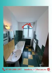 Apartament spatios cu 2 camere, de vanzare ! CE1633 