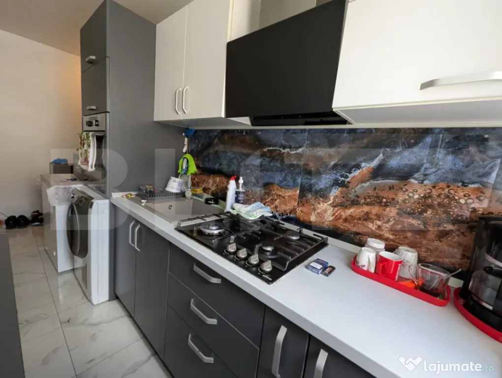 Apartament în Velenta, mobilat, utilat, instalații schimba