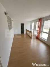 Apartament 50.3 mp cu scară interioară, parcare și boxă 