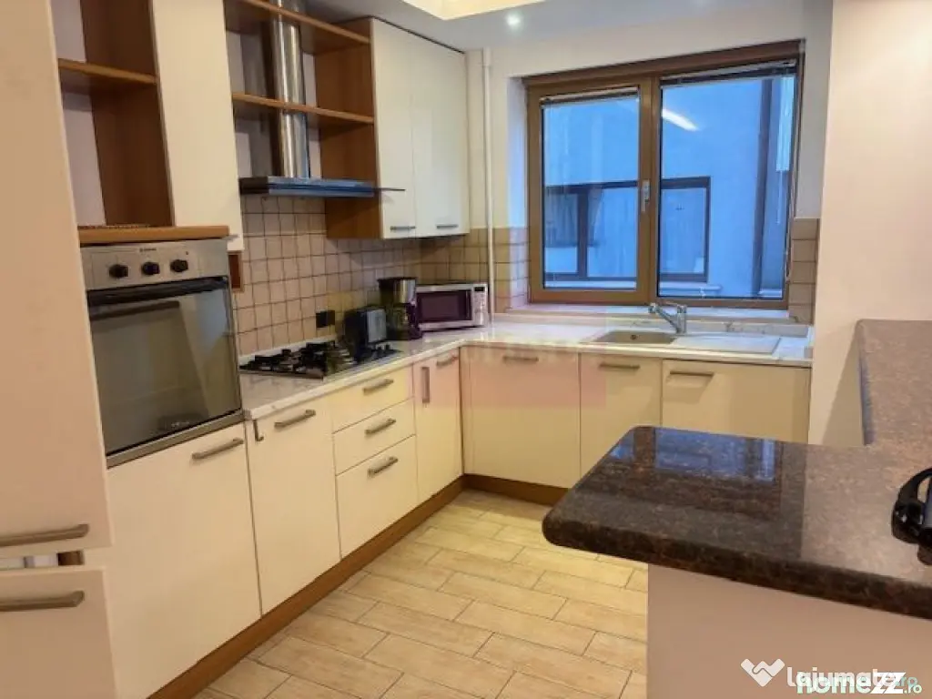 Apartament Bd Aviatorilor- Piata Charles De Gaulle.