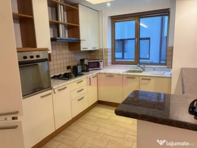 Apartament Bd Aviatorilor- Piata Charles De Gaulle.