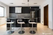 IANCU NICOLAE - COMPLEX TRAIAN, VILA 400 MP TOTAL, LOT 750 M 