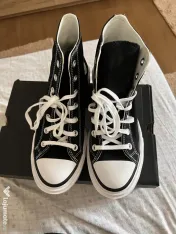 Chuck Taylor Converse 