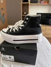 Chuck Taylor Converse 