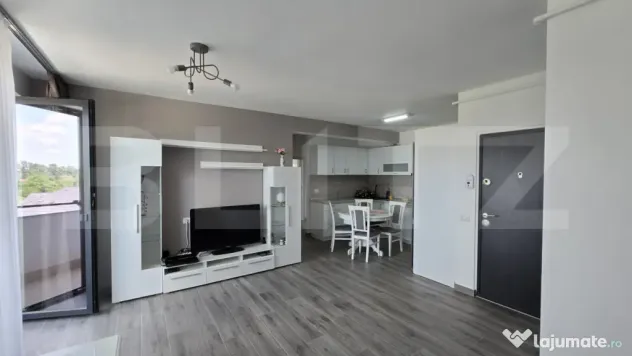 Apartament 3 camere, 68.60 mp, zona Micro 16