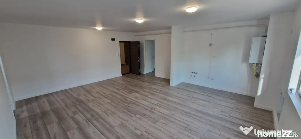 Apartament 2 camere open space, 58 mp, Balș zona centrala - Bals (Olt)