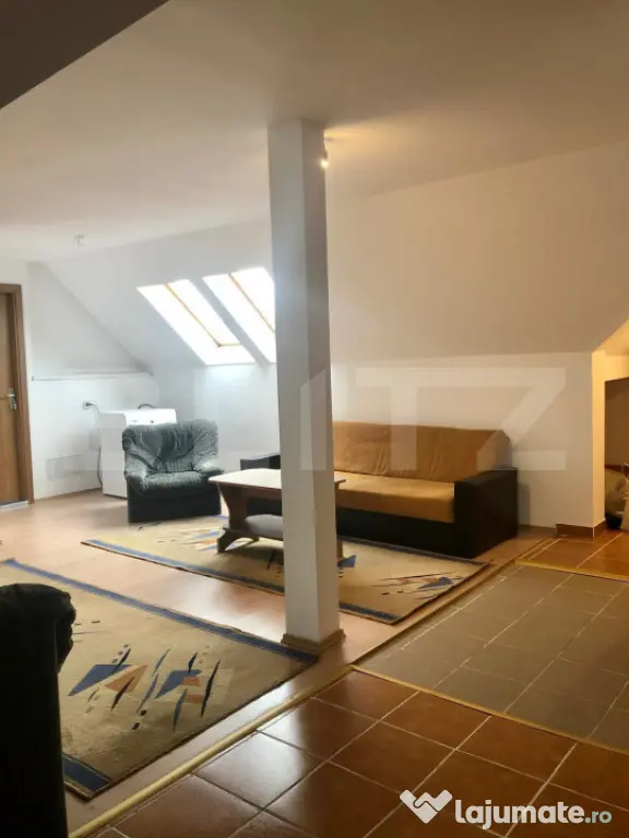 Apartament 2 camere, 53 mp, decomandat