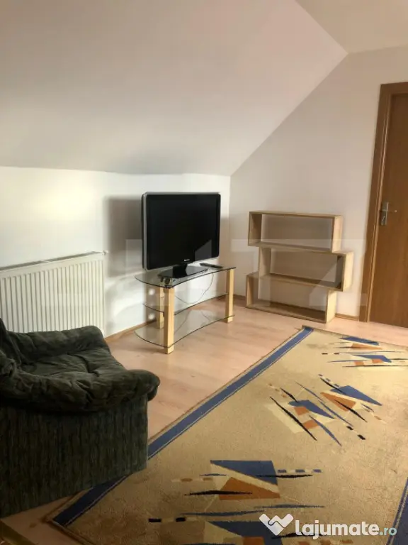 Apartament 2 camere, 53 mp, decomandat