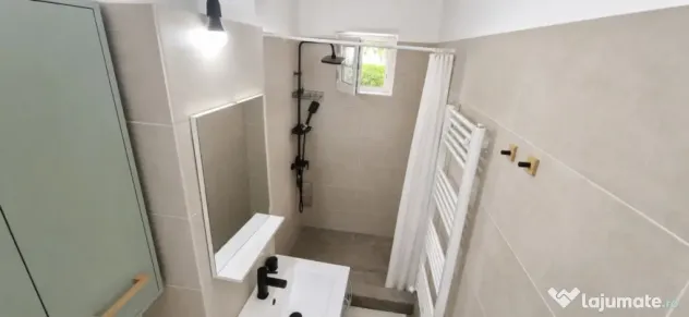 Apartament 3 camere, 55 mp, zona Craiovita Noua