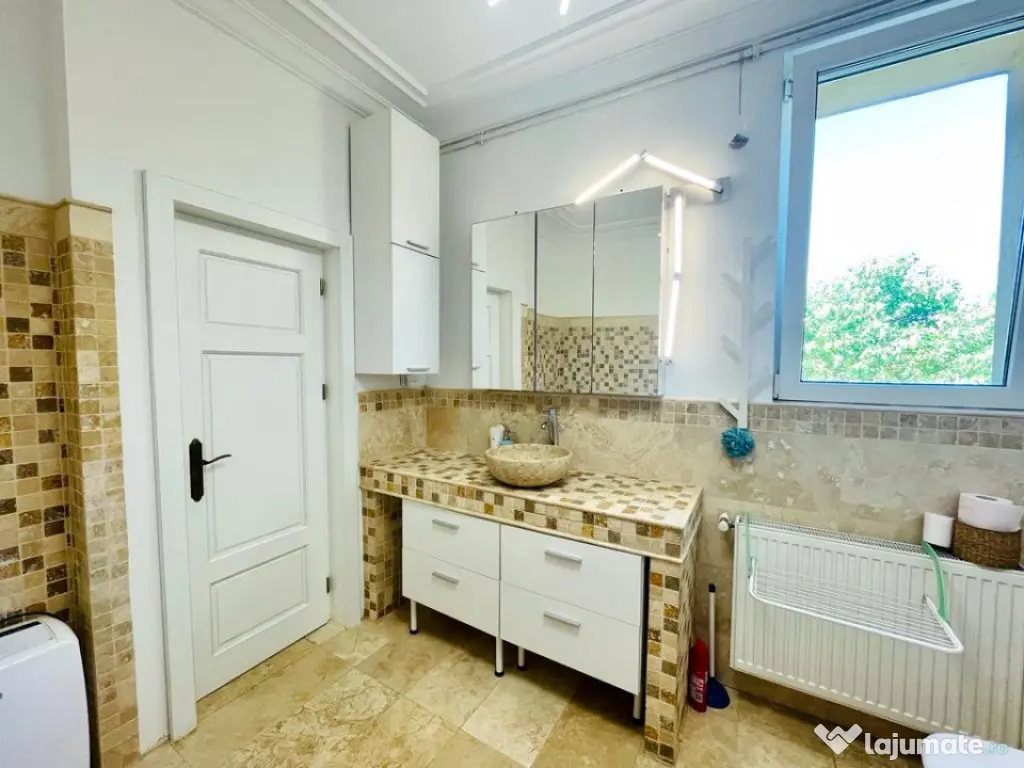 Pajura - Presei, Apartament 3 camere, centrala proprie.