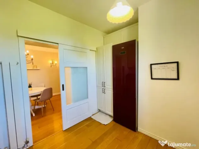 Pajura - Presei, Apartament 3 camere, centrala proprie.