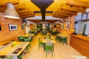 RESTAURANT MOBILAT SI UTILAT, DE INCHIRIAT