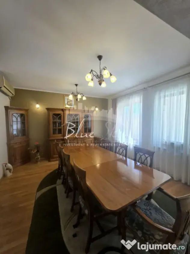 Poiana- doua case, o singura poveste despre confort, familie