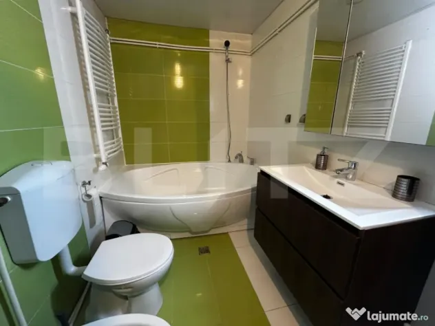 Apartament la casa de inchiriat cu doua camere