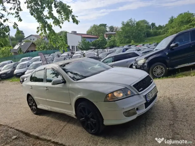 Skoda octavia, an 2006, 1.9tdi = rate cu buletinul
