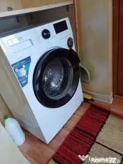 De inchiriat apartament 2 camere micro 20, et. 9, 350 eur... 