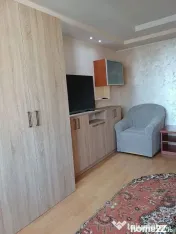 De inchiriat apartament 2 camere micro 20, et. 9, 350 eur... 