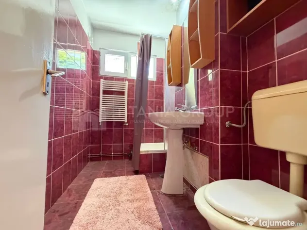 Apartament 3 camere, etaj intermediar - Bulevardul Saturn