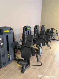 Set 56 Aparate Fitness Technogym – Profesional