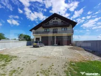 Casă cu 8 camere, 400 mp, 15 ari teren, Salcea