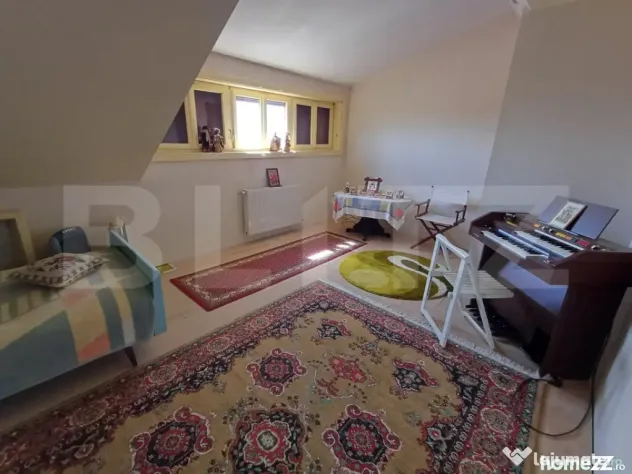 Casă cu 8 camere, 400 mp, 15 ari teren, Salcea - Suceava (Suceava)
