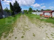 Casă cu 8 camere, 400 mp, 15 ari teren, Salcea 