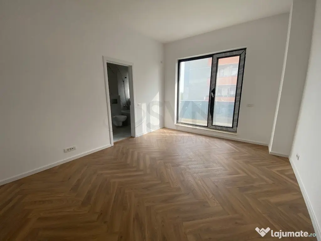 Apartament 3 camere - nemobilat - pretabil birou