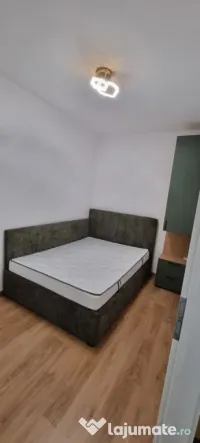 Berceni metrou biruintei studio etaj 1 