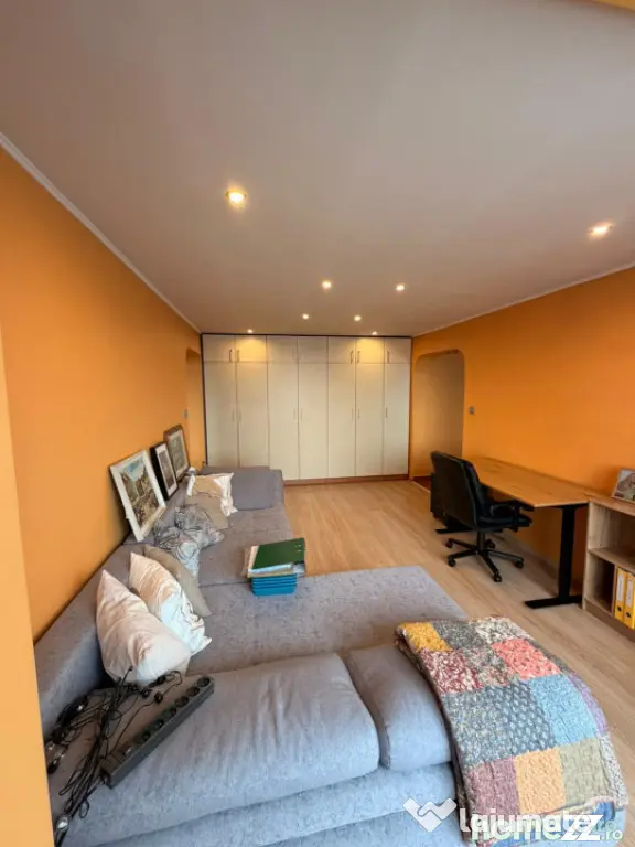 Ultracentral decomandat, 61 mp, parcare proprie – gata de