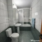 Apartament 3 camere, 66 mp, zona Soarelui 