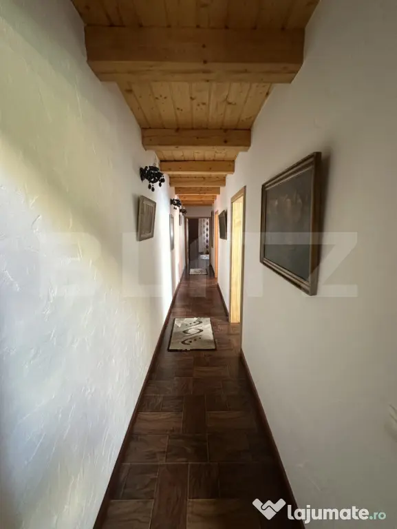 Cabana premium de vanzare Colibita, pe malul lacului