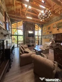 Cabana premium de vanzare Colibita, pe malul lacului